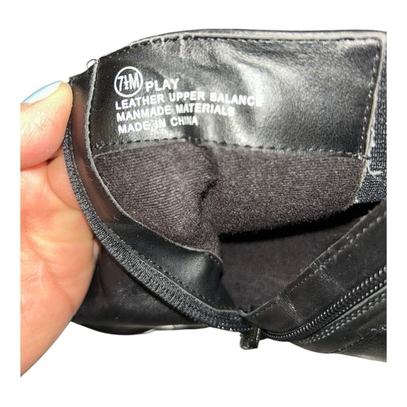 NICOLE Black Leather Button High Heels Ankle BOOTS Womens Shoes Sz 7.5 - Picture 12 of 12